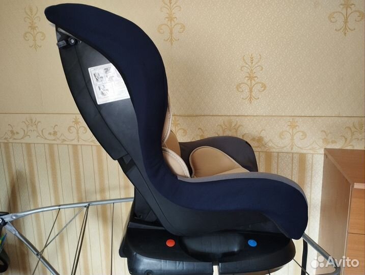 Детское автокресло Kenga от 0-18 кг поворотное б/у