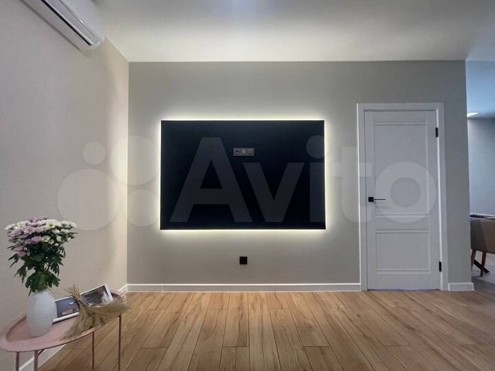 2-к. квартира, 52 м², 18/23 эт.