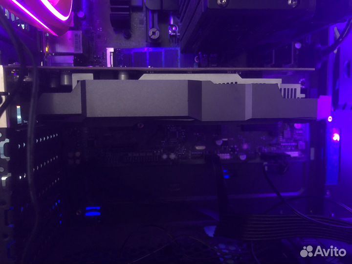 Видеокарта KFA2 GTX1050Ti