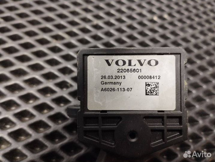 Переключатель подрулевой Volvo FH4 22860391