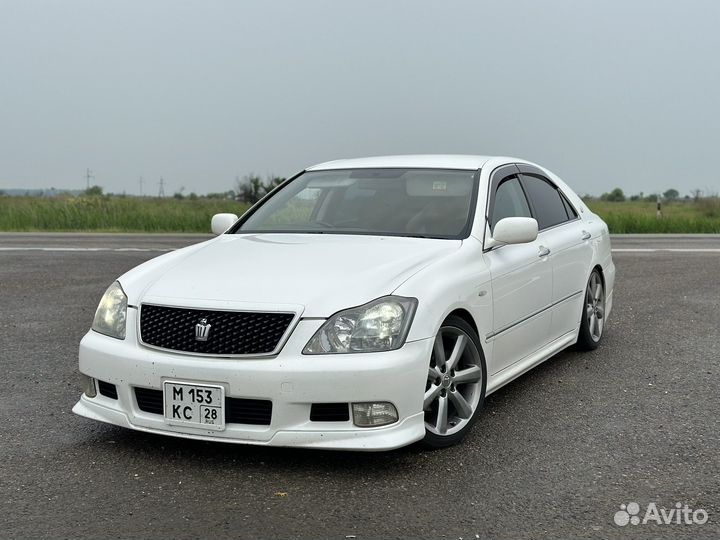 Губа на бампер toyota crown grs180