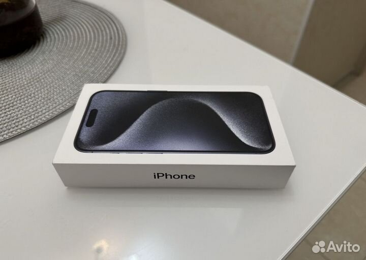 iPhone 15 Pro, 256 ГБ