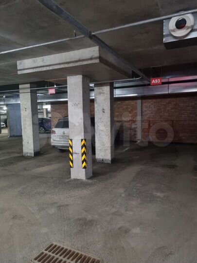 Машиноместо, 23 м²