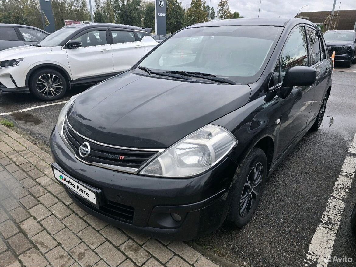 Nissan Tiida 1.6 MT, 2011, 220 204 км