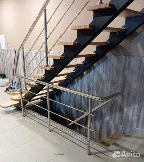 Перила из нержавеющей стали под ключ