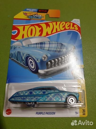 Hot wheels Purple passion