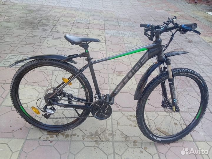 Велосипед cube