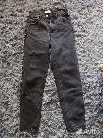 Джинсы pull and bear mom