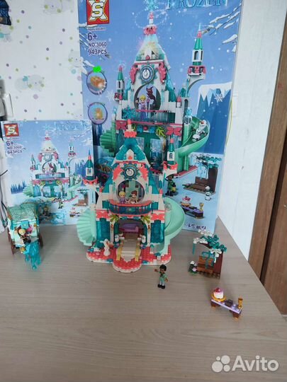 Конструктор Лего Замок