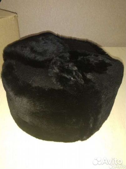 Шапка из овчины мужская чёрного цвета