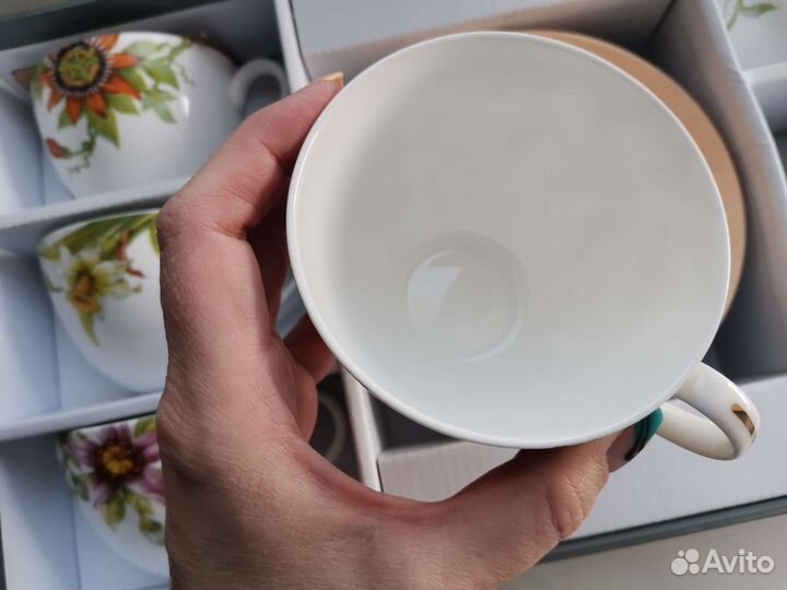 Сервиз чайный на 6 персон новый