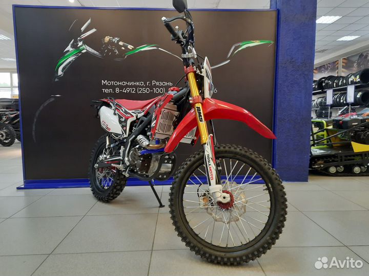 Мотоцикл Regulmoto CR-Z 300