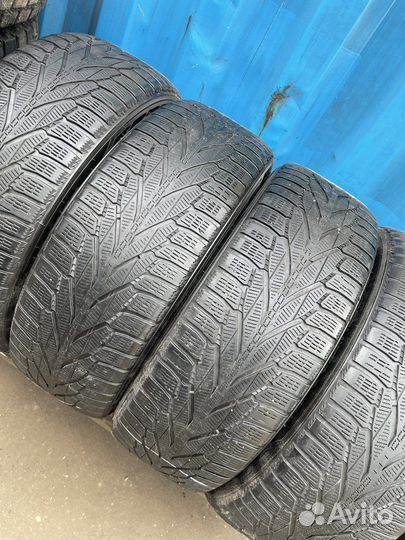 Nokian Tyres Hakkapeliitta R2 SUV 235/60 R18
