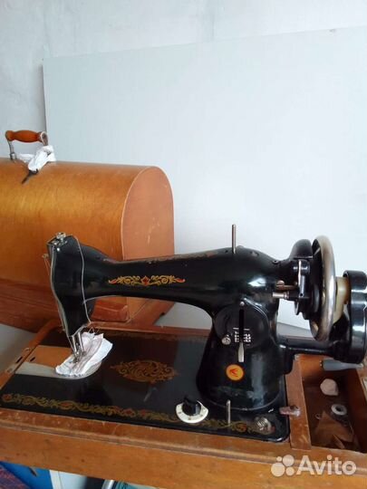Швейная машинка