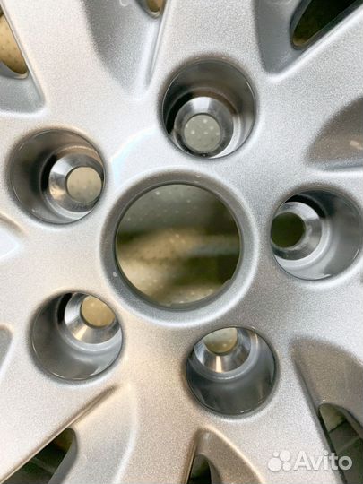 Диск R19 Land Rover Jaguar LR127602 / J9C5016