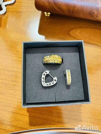 Комплект украшений из серебра