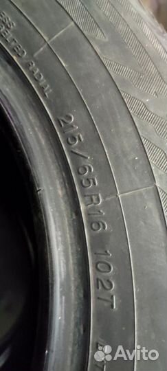 Yokohama Ice Guard Stud IG55 215/65 R16