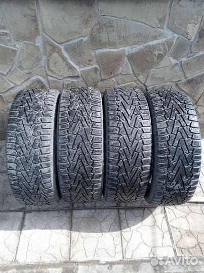 Pirelli Ice Zero 225/60 R17 25E
