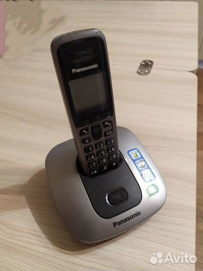 Домашний телефон panasonic
