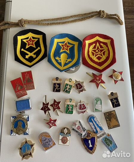 Значки и шевроны