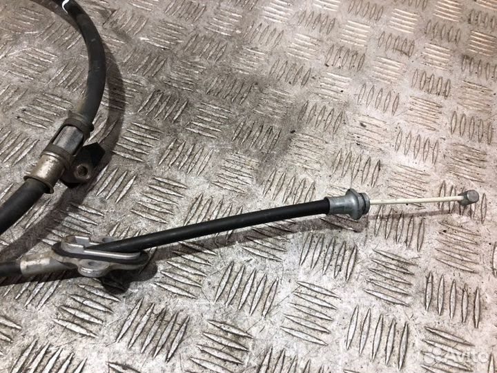 Трос ручного тормоза левый Toyota Camry V40 2azfe