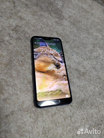 HONOR 10, 4/64 ГБ