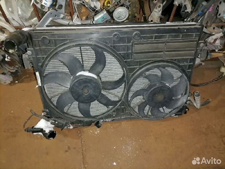 Радиатор охлаждения Volkswagen Passat b6 3C2 3C5