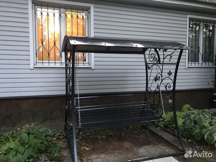 Садовые качели