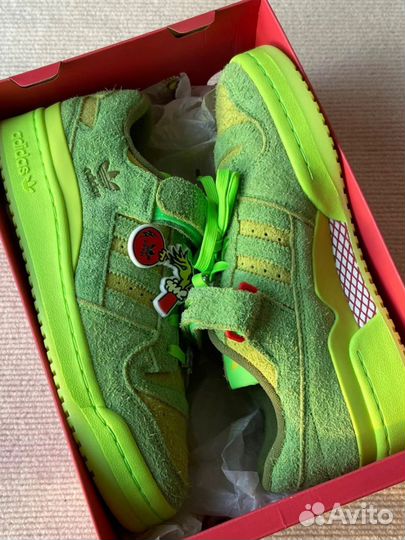 Кроссовки The Grinch x adidas Forum Low poizon