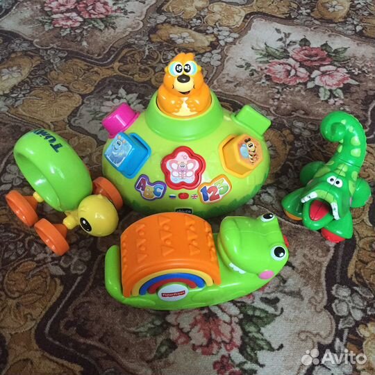 Развивающие игрушки до 3 лет chicco,fisher price
