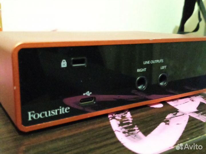 Внешняя звуковая карта focusrite solo 3rd