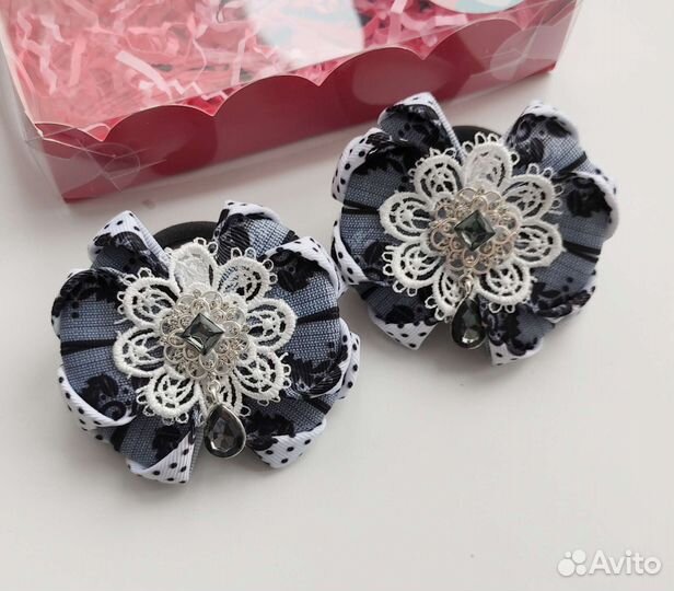 Резинка, заколка, бант. Украшение в прическу