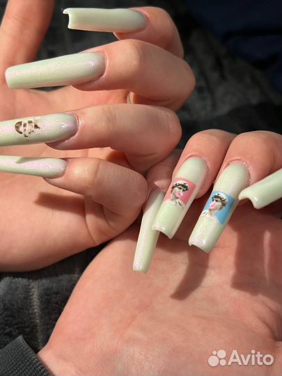 Модель на маникюр с покрытием гель лак