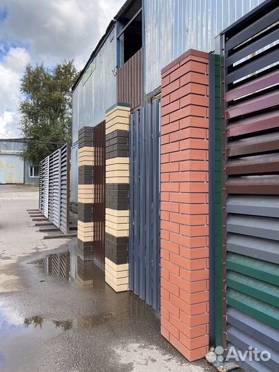 Пластиковая имитация кирпичного столба