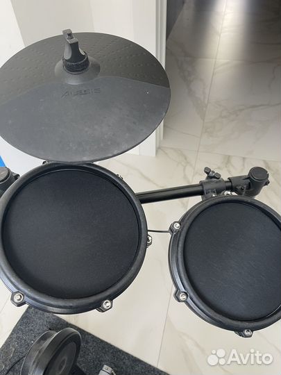 Электронные барабаны alesis nitro drum module