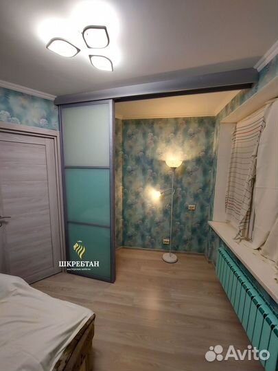 Перегородки с рифленным стеклом (с матовым)