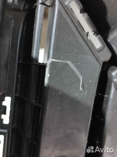 Решетка радиатора нижняя бампера KIA K5