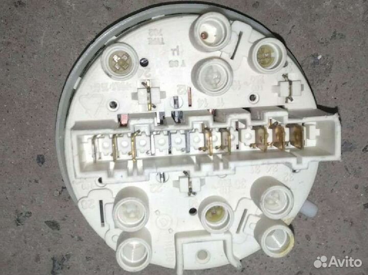 Прессостат Electrolux, Zanussi, AEG 146152225