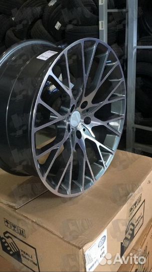 New комплект дисков на BMW 5er 7er R19