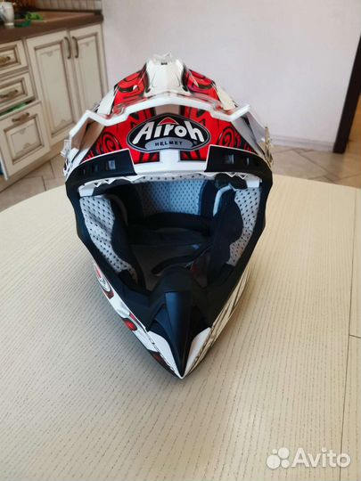 Шлем Airoh для эндуро, каска