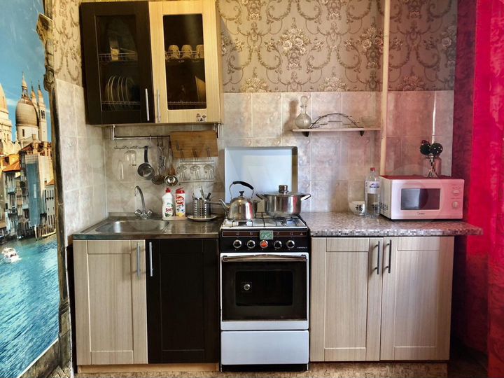 1-к. квартира, 44 м², 2/5 эт.