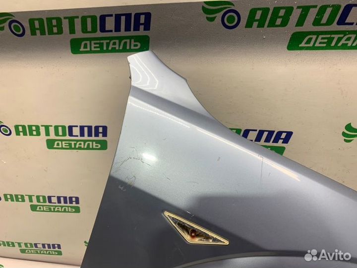 Крыло переднее правое Ford Mondeo 3 седан дизель