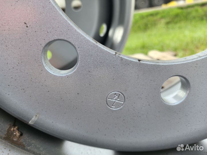 Диск 14.00R19.5 8 отверстий Мега