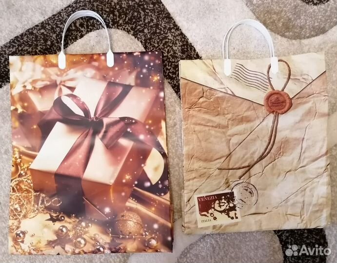 Пакеты подарочные бумажные