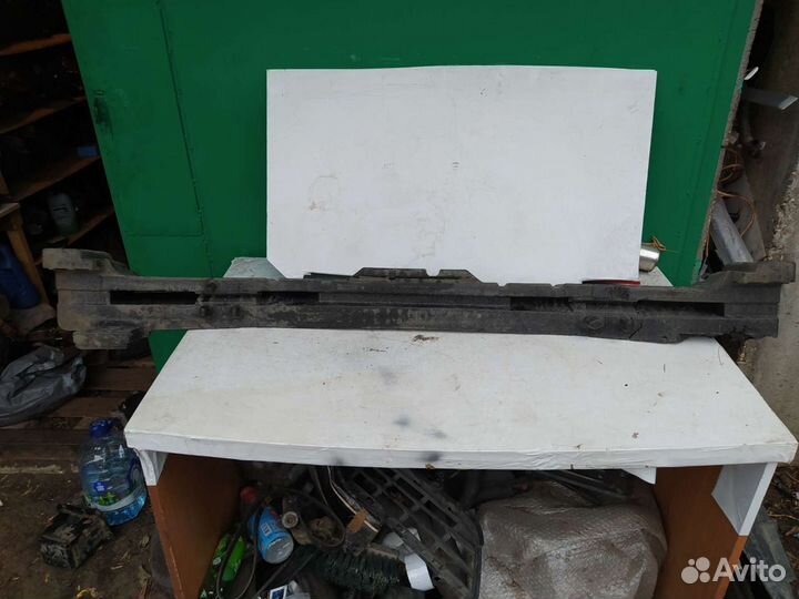 Абсорбер бампер передний Лексус лх 3 Lexus LX 450