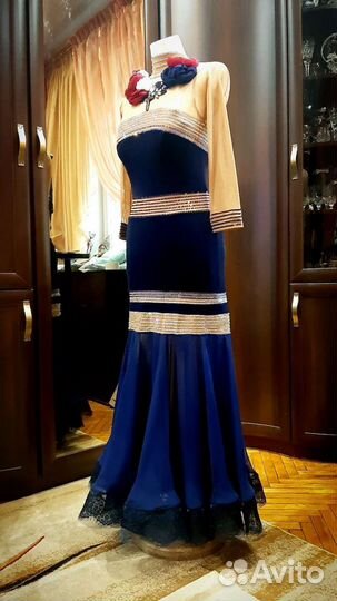 Платье для бальных танцев