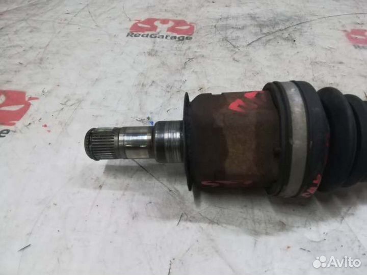 Привод передний правый Cadillac Srx LH2 2004