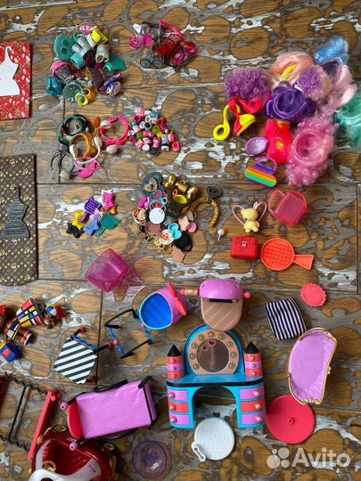 Куклы и аксессуары lol