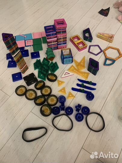 Магнитный конструктор супер набор 236 деталей