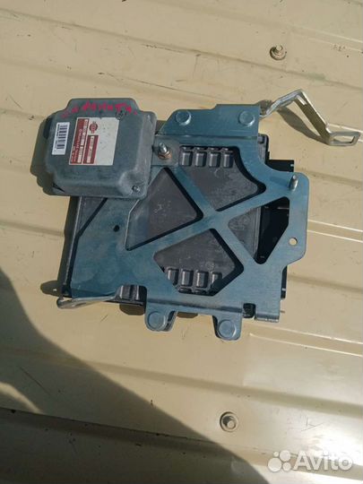 Эбу 4wd Infiniti G35X V36 VQ35HR